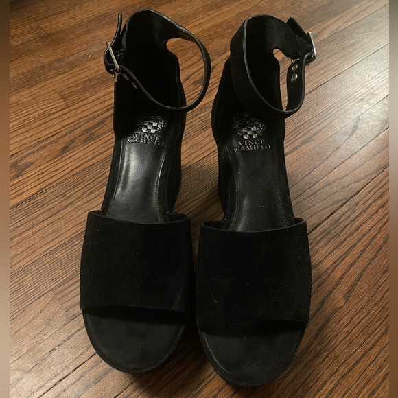 Vince Camuto Wedges - Picture 5 of 5